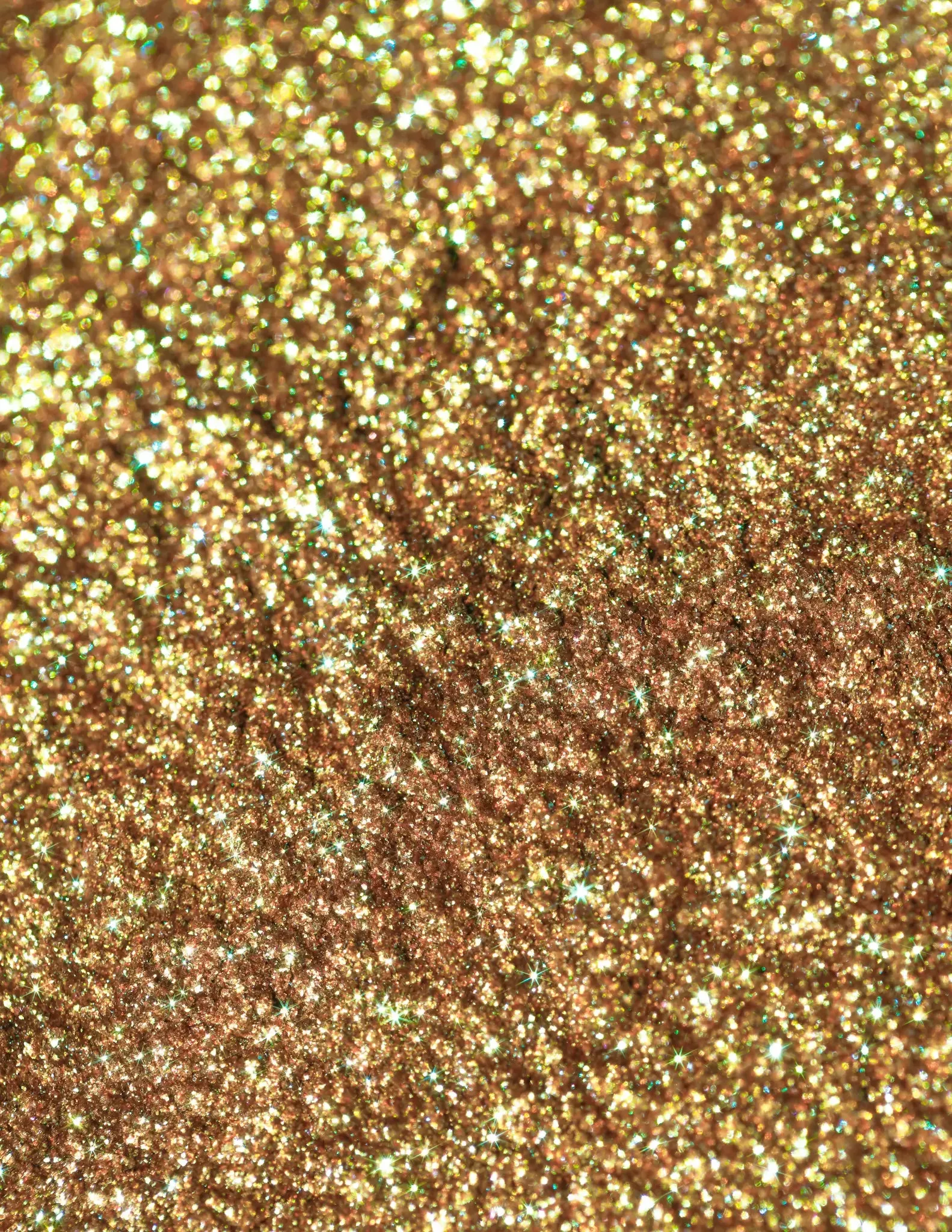 #45 Golden Green Eyeshadow Glitter