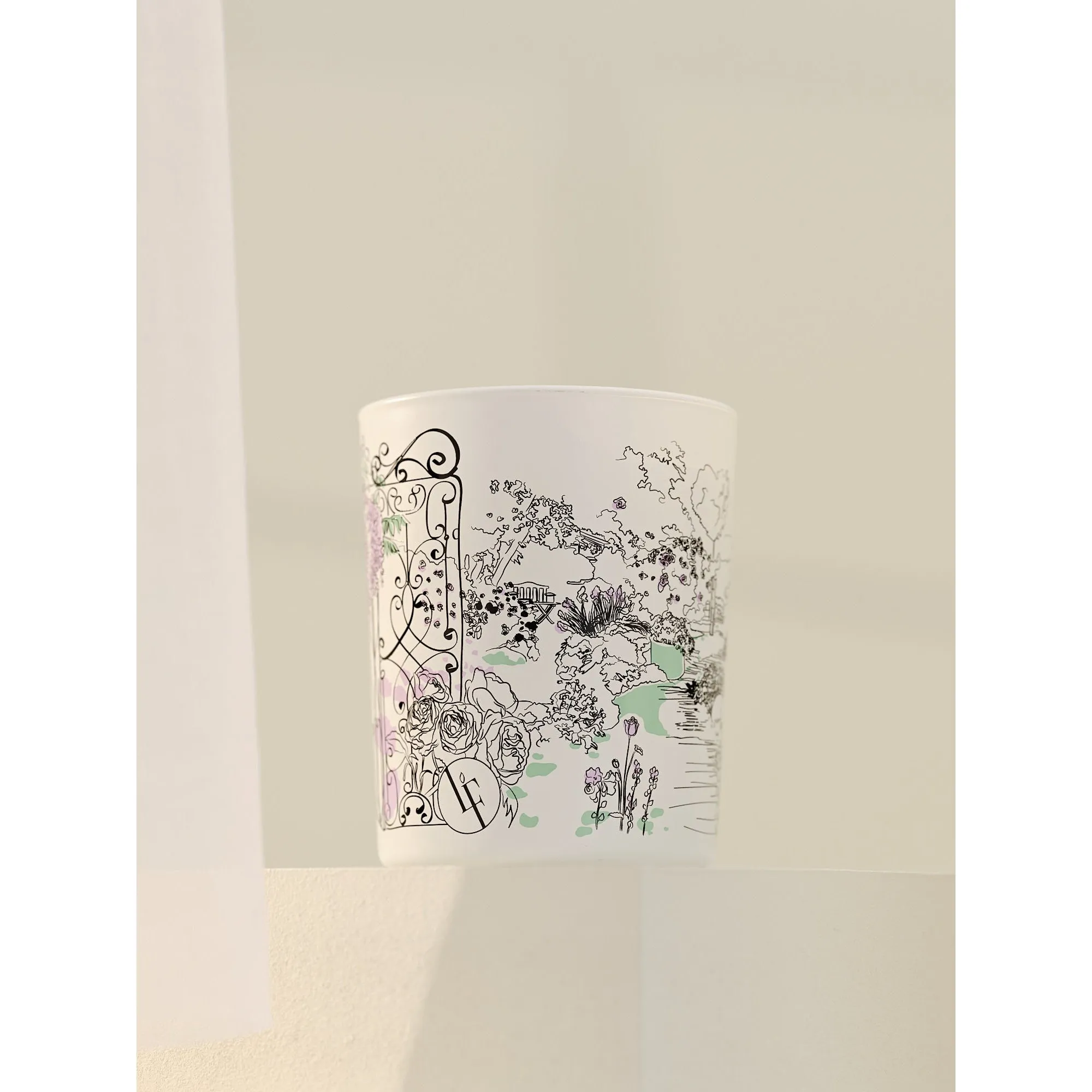 La Francaise Bougies Scented 180 g Candle - Romantic Garden (7251)
