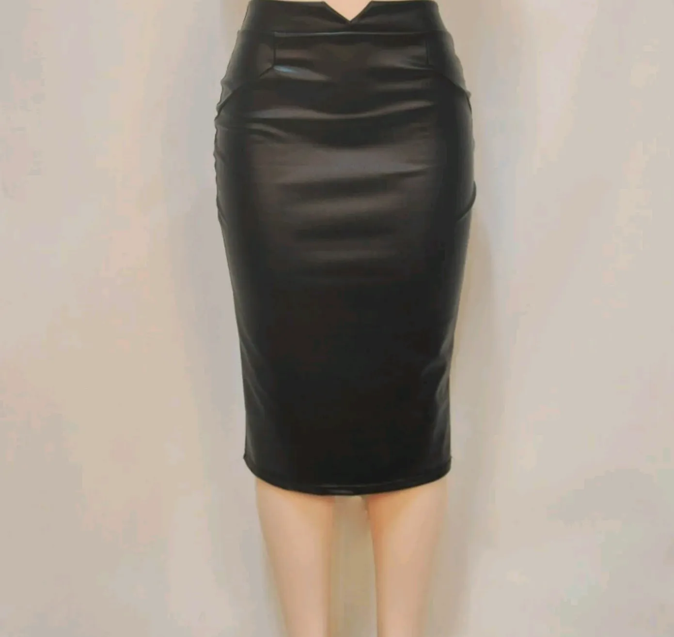 Sahra Faux Leather Skirt-Black
