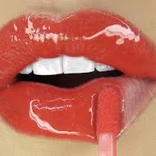 Winky Lux Glossy Boss